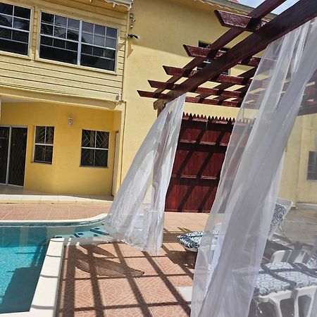 Royal Escape - Jacuzzi, Pool, Luxury Hotel Anse La Raye Exterior foto