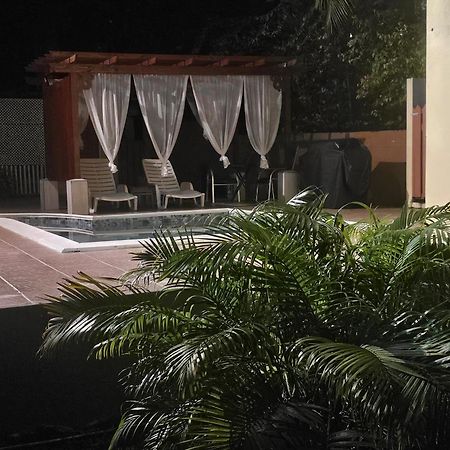 Royal Escape - Jacuzzi, Pool, Luxury Hotel Anse La Raye Exterior foto