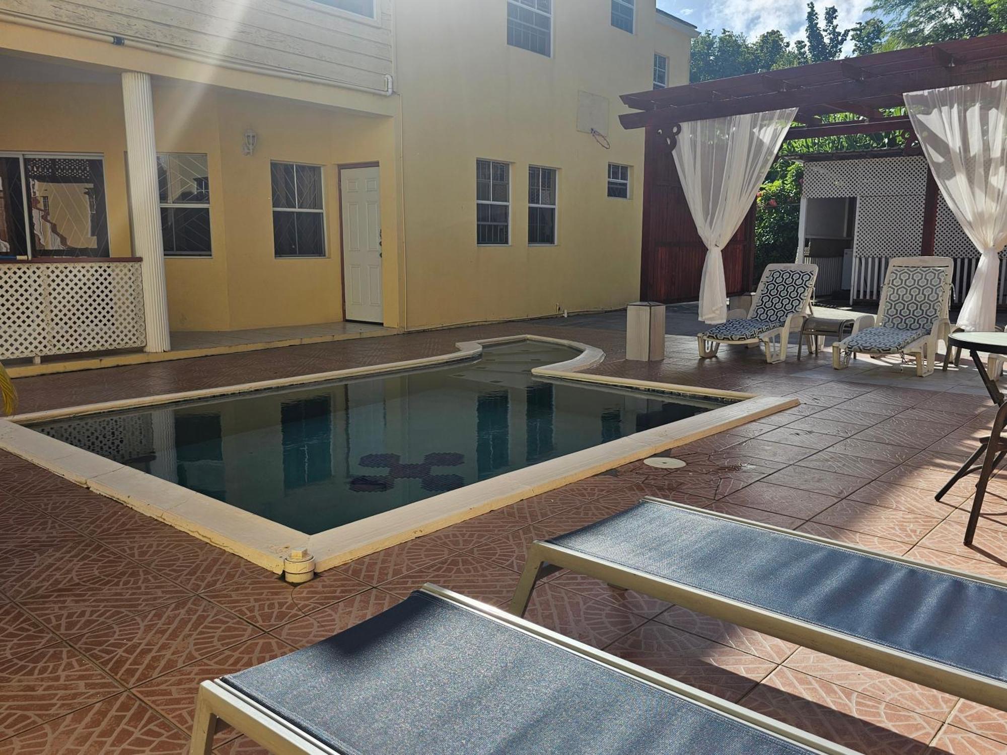 Royal Escape - Jacuzzi, Pool, Luxury Hotel Anse La Raye Exterior foto