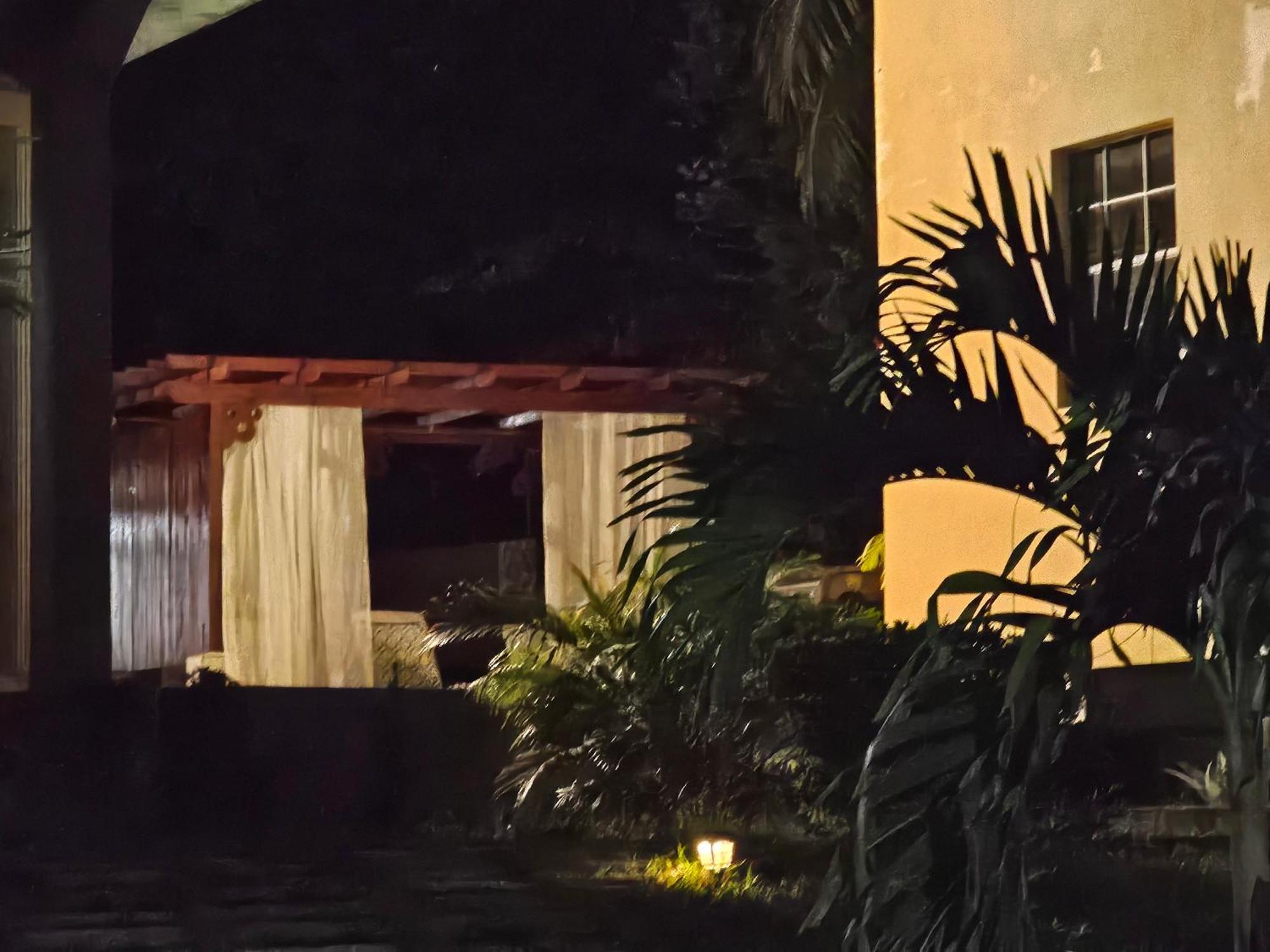 Royal Escape - Jacuzzi, Pool, Luxury Hotel Anse La Raye Exterior foto